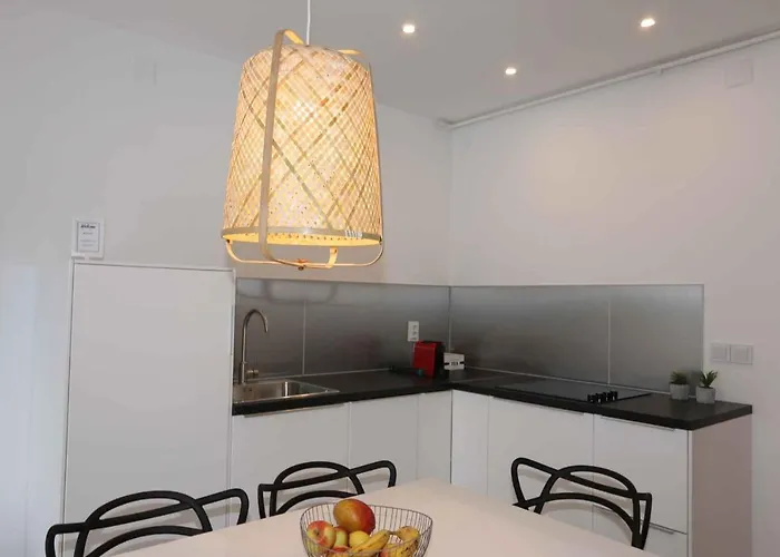 In With Two-bedrooms 7 Διαμέρισμα *