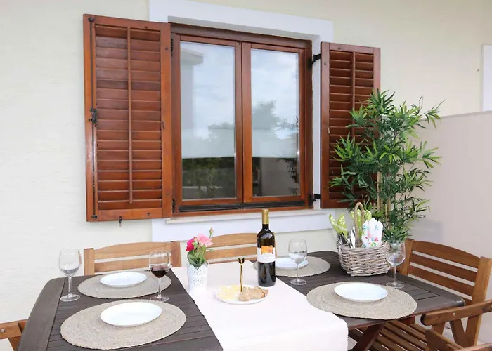 In With Two-bedrooms 7 Διαμέρισμα